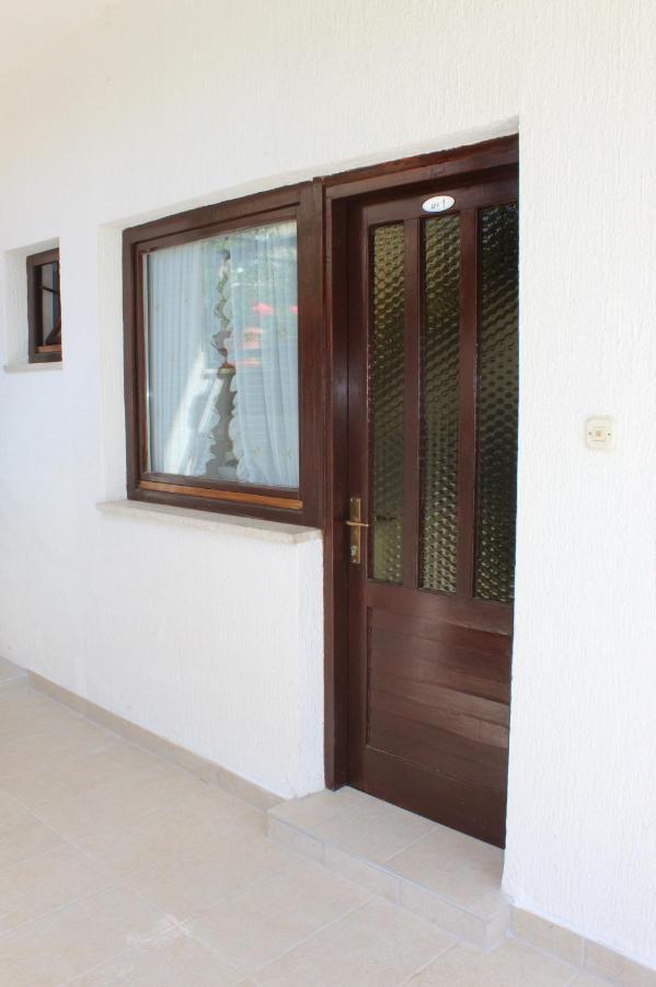 Laura'S Apartment بوريتش المظهر الخارجي الصورة